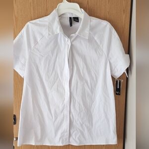New Directions SZ S White Hidden Button Dress Shirt